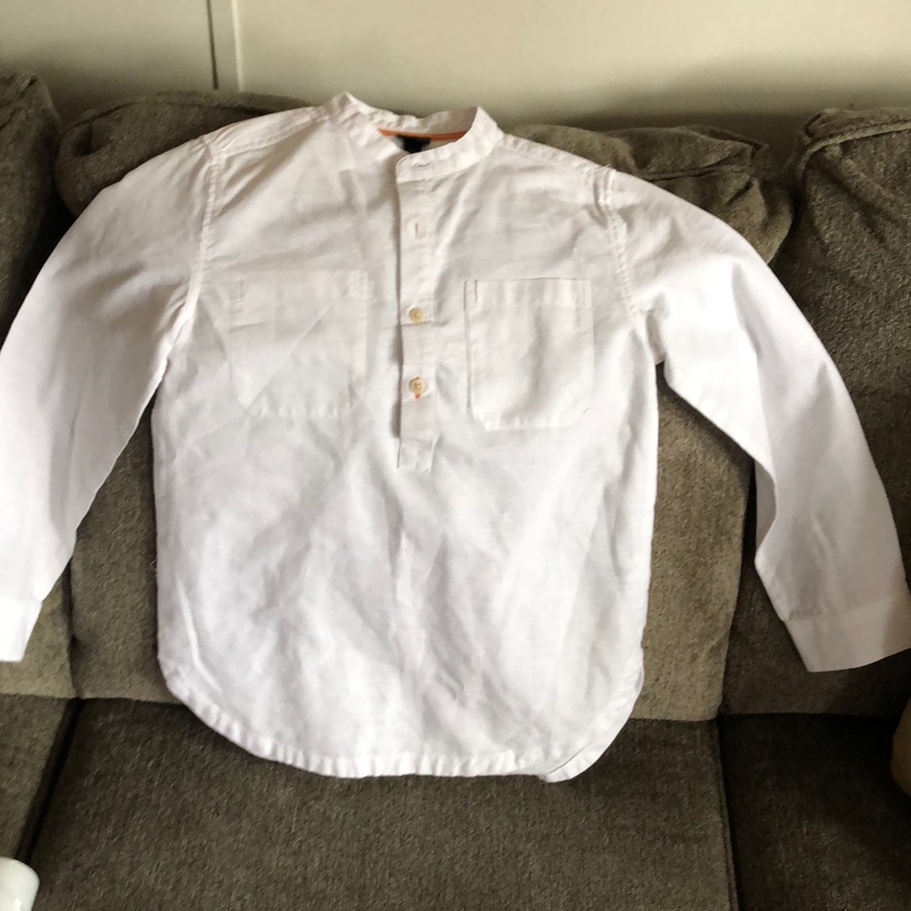 Boys size 8 art class dress shirt